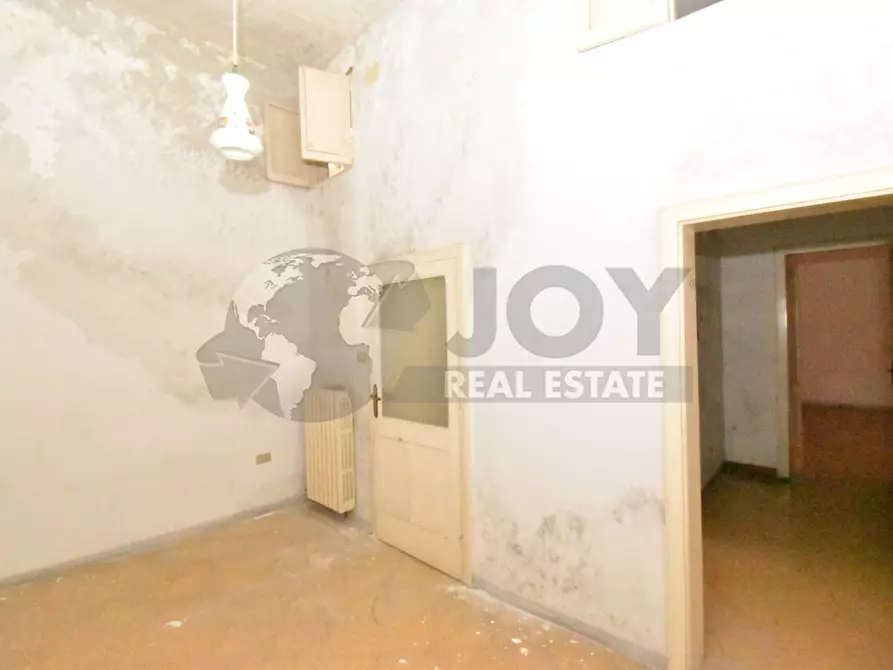 Immagine 12 di Casa indipendente in vendita  in Via G. Leuzzi 11 a Galatone