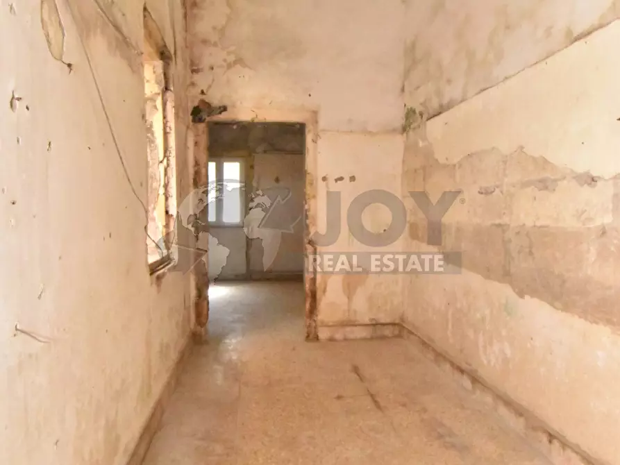 Immagine 18 di Palazzo in vendita  in Via Gorizia 35 a Lecce