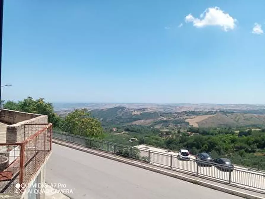 Immagine 5 di Rustico / casale in vendita  in VIA E. SIROLLI a Archi