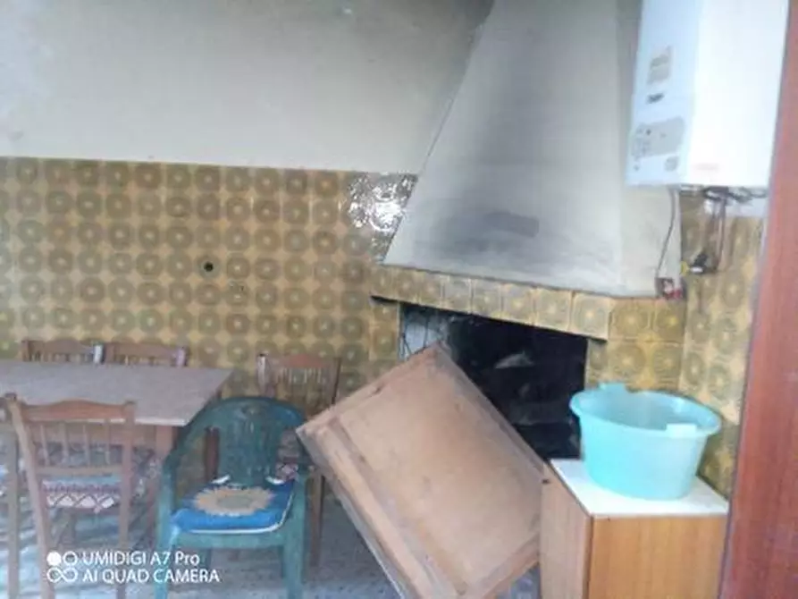 Immagine 3 di Rustico / casale in vendita  in VIA DE THOMASSIS a Castel Frentano