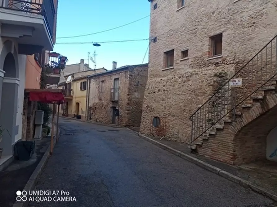 Immagine 17 di Porzione di casa in vendita  in VIA DEI SOSPIRI a Treglio