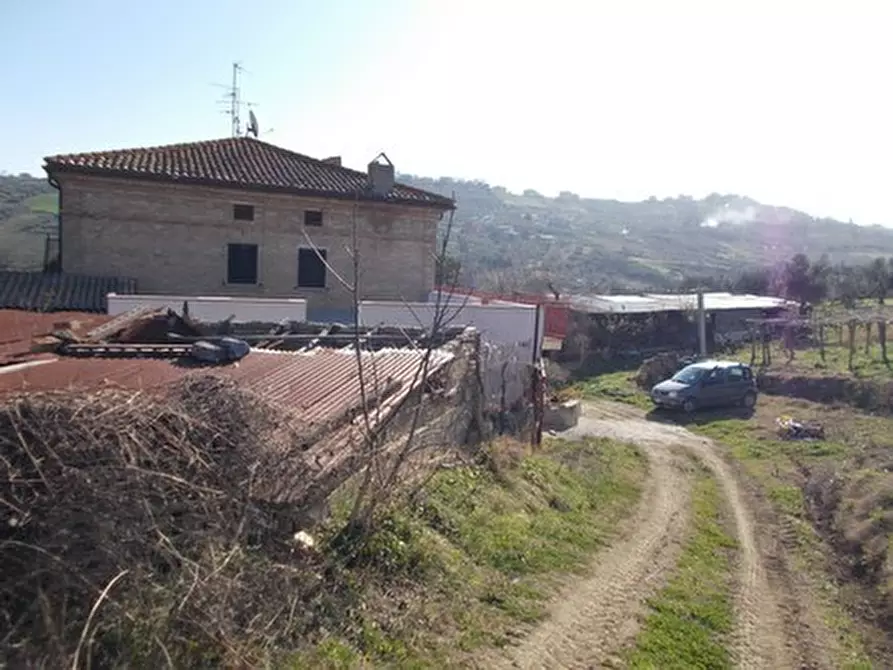 Immagine 5 di Porzione di casa in vendita  in CONTRADA NASUTI a Lanciano