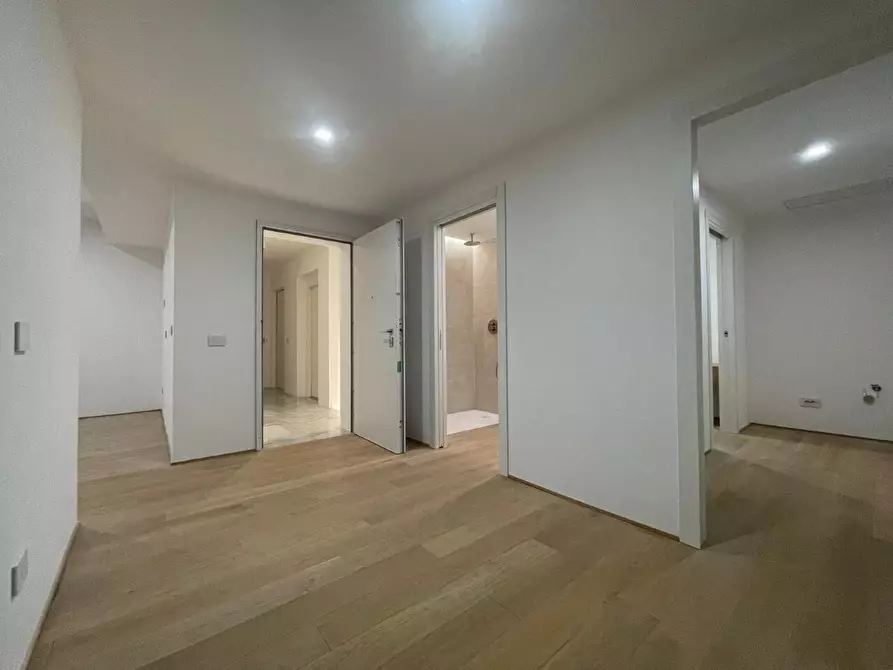 Immagine 11 di Trilocale in vendita  in vicino stazione a Alassio