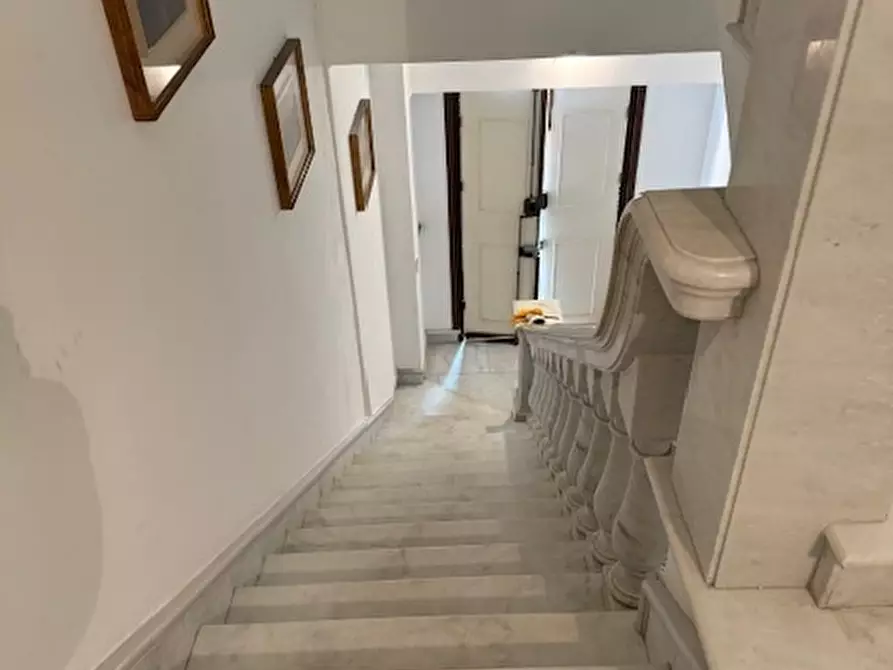 Immagine 13 di Porzione di casa in vendita  in parco fuor del vento a Alassio