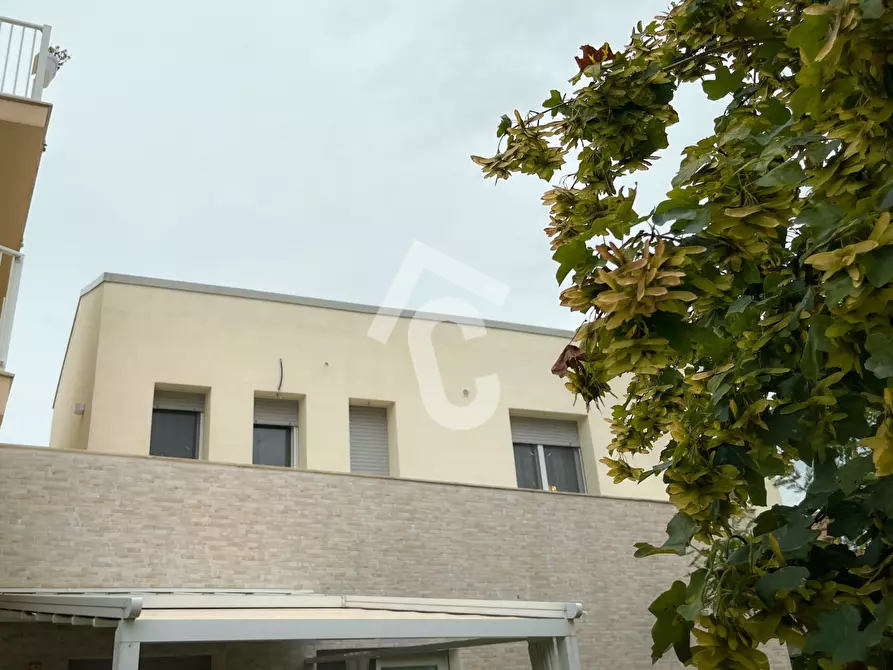 Immagine 2 di Appartamento in vendita  a Jesi