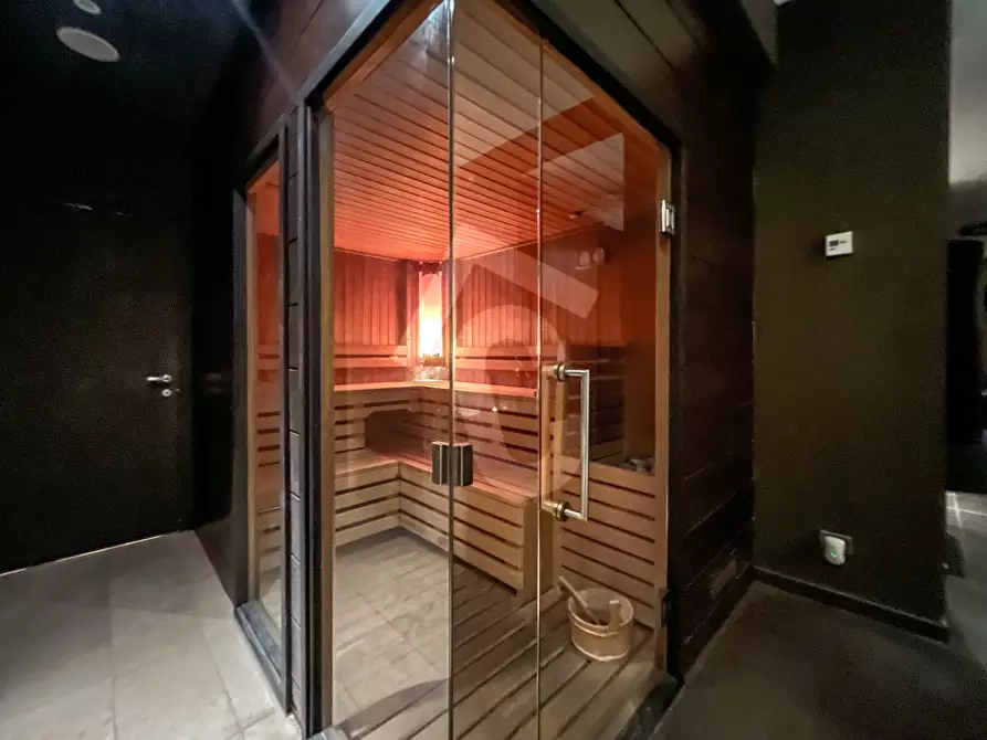 Immagine 6 di Attività commerciale in vendita  a Castelplanio