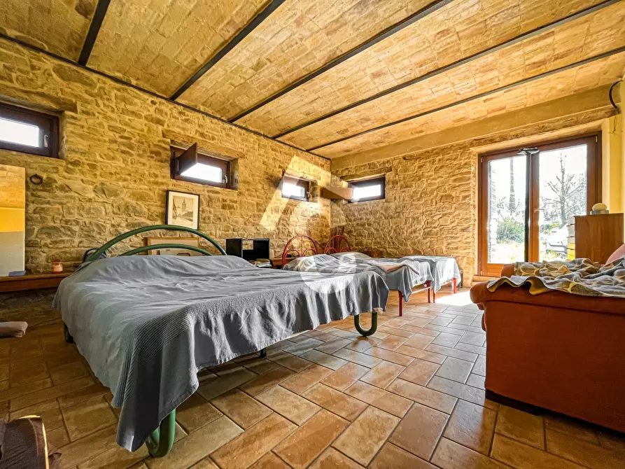 Immagine 32 di Rustico / casale in vendita  a Serra San Quirico