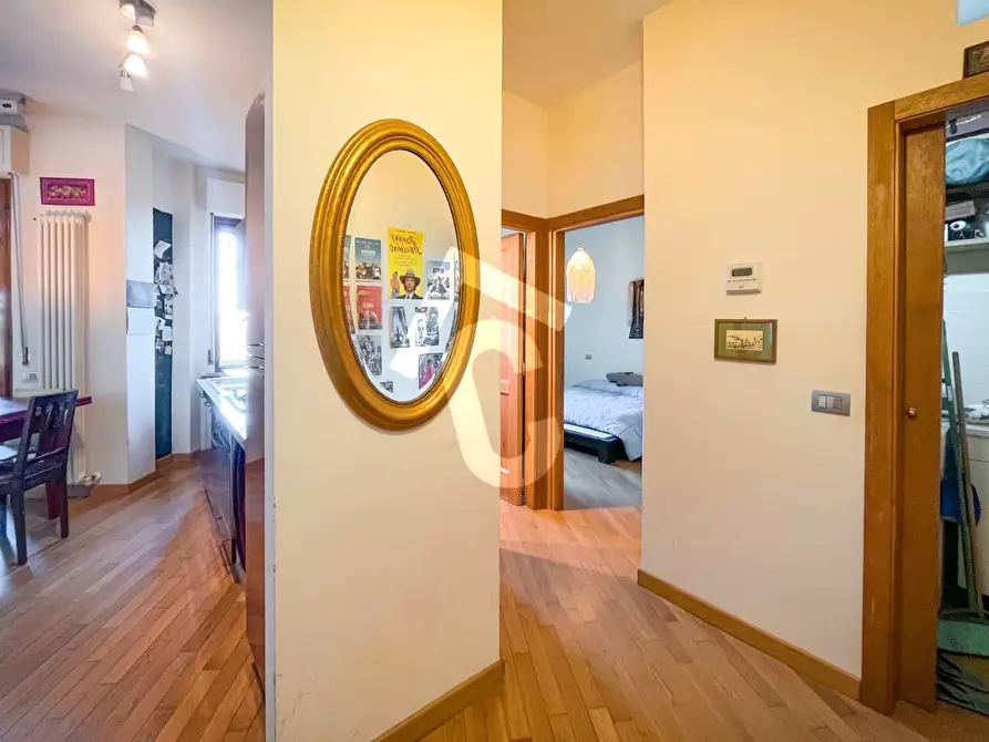 Immagine 13 di Appartamento in vendita  a Maiolati Spontini