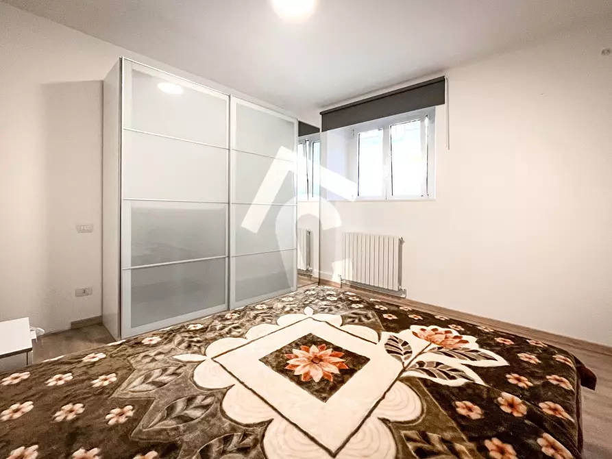 Immagine 8 di Appartamento in vendita  a Jesi