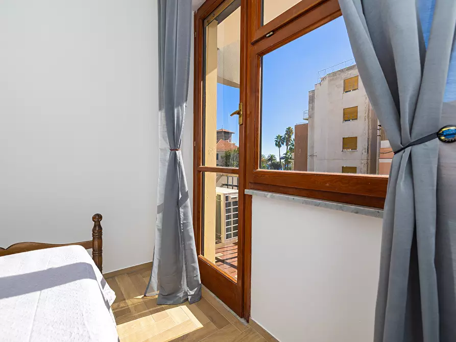 Immagine 18 di Bilocale in affitto  in Via Torino a Finale Ligure