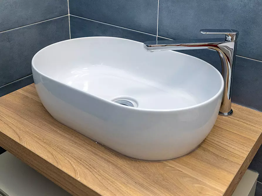 Immagine 23 di Bilocale in affitto  in Via Torino a Finale Ligure