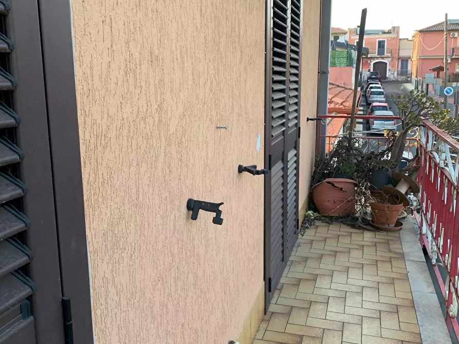 Immagine 10 di Casa indipendente in vendita  a Tremestieri Etneo
