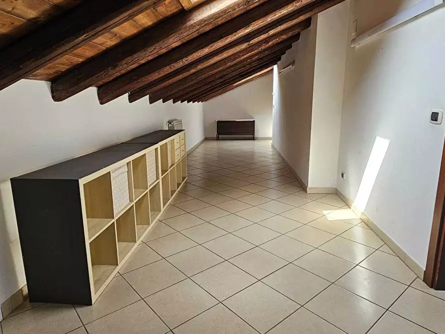 Immagine 5 di Mansarda in vendita  a Tremestieri Etneo