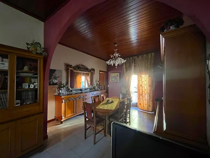 Immagine 15 di Appartamento in vendita  in Via Roma 6 a Gravina Di Catania