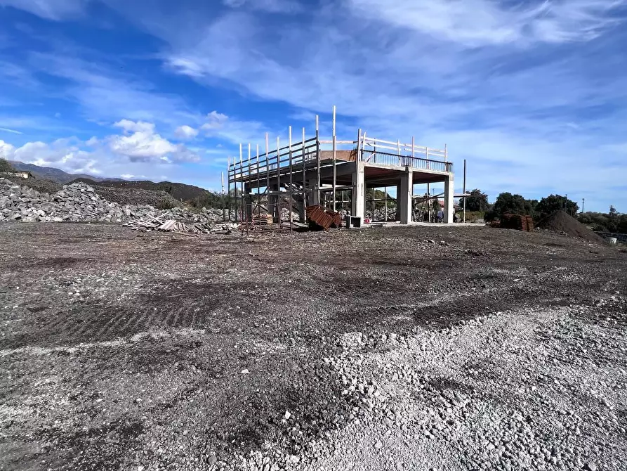 Immagine 6 di Villa in vendita  a Pedara