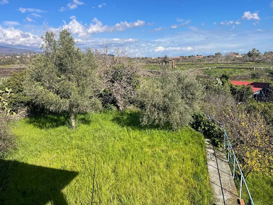 Immagine 21 di Villa in vendita  a Tremestieri Etneo