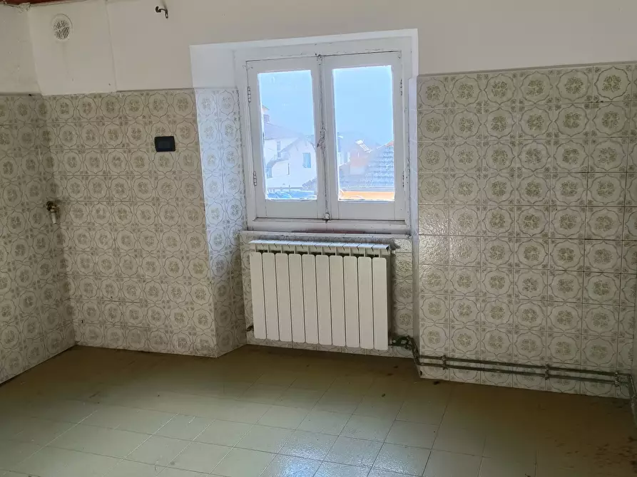 Immagine 5 di Appartamento in vendita  in Via Prato 21 a Savignone