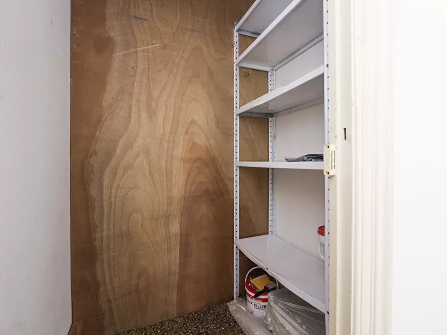 Immagine 22 di Appartamento in vendita  in Via Tortosa a Genova