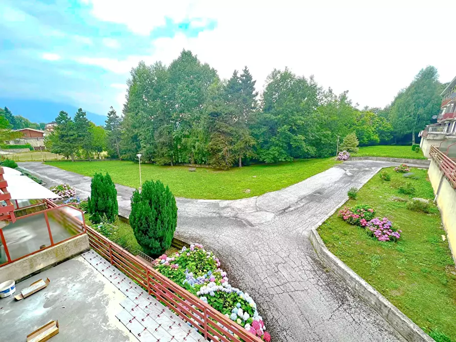 Immagine 9 di Appartamento in vendita  in Via Tetti Elia a Roburent