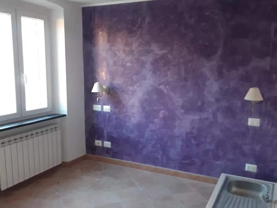 Immagine 4 di Bilocale in vendita  in Via Beata Chiara 9 a Genova