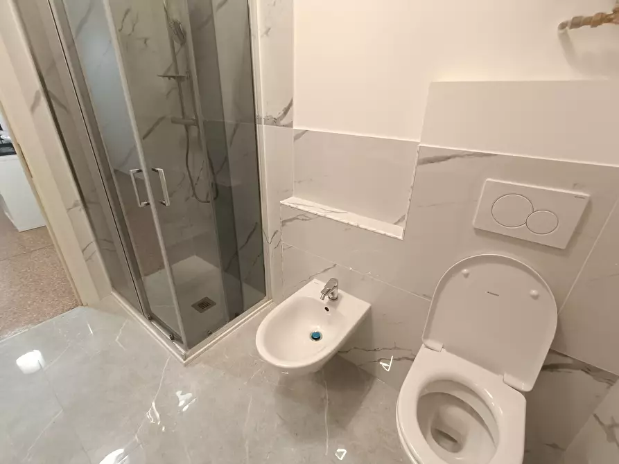 Immagine 23 di Appartamento in affitto  in Via Gian Battista Gaulli 30A a Genova