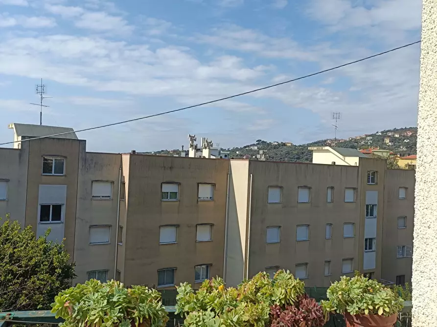 Immagine 10 di Trilocale in vendita  in Via Nuova Cantalupo 7 a Varazze