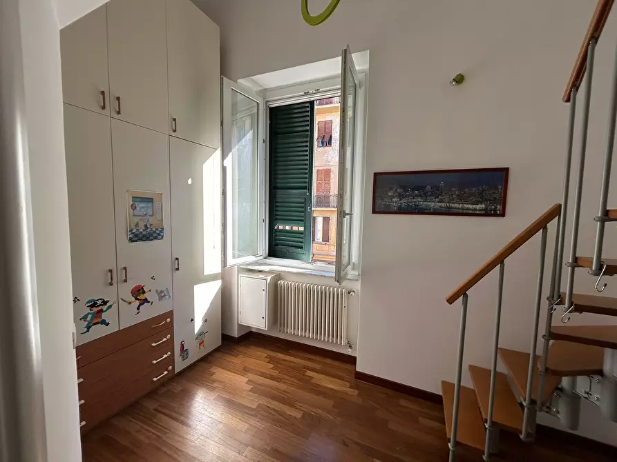 Immagine 6 di Pentalocale in affitto  in Via Giovanni Torti 143 a Genova