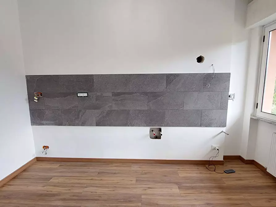 Immagine 4 di Trilocale in vendita  in Piazza Eugenio Marchese a Busalla