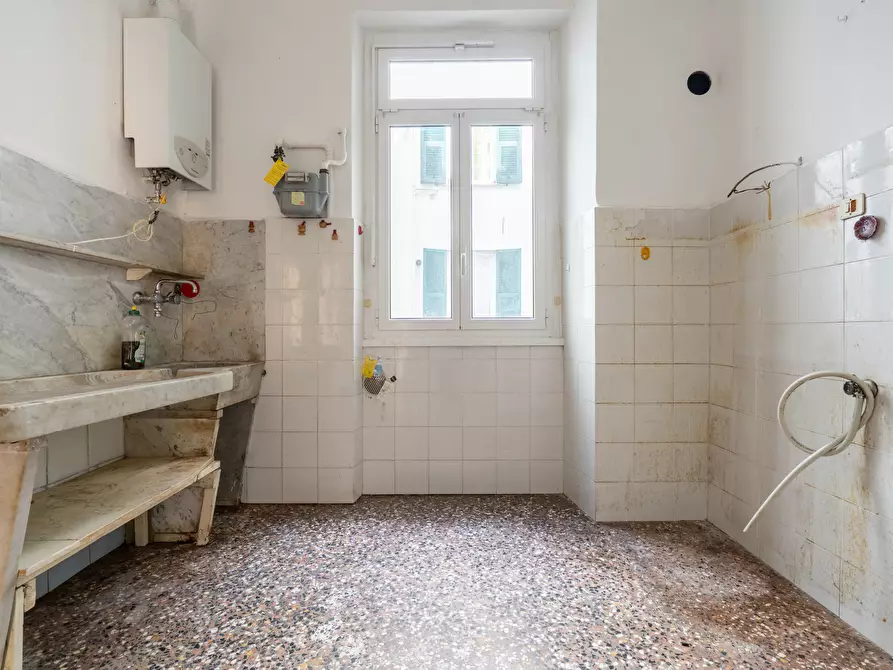 Immagine 11 di Trilocale in vendita  in Corso Alessandro de Stefanis 21 a Genova