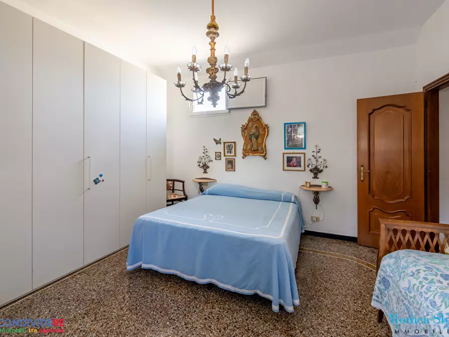 Immagine 17 di Attico in vendita  in Passo Stefano Sanguineti 11 a Genova