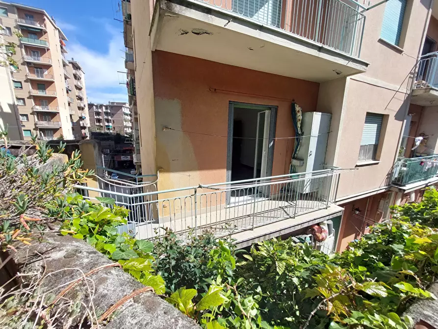 Immagine 26 di Bilocale in vendita  in Via Bartolomeo Carrea a Genova