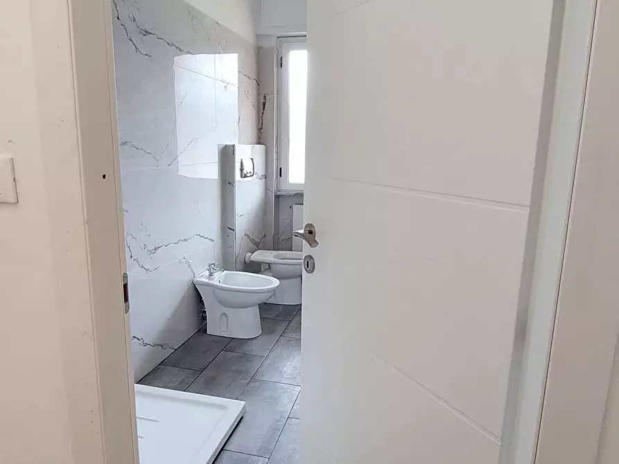 Immagine 14 di Trilocale in vendita  in Piazza Eugenio Marchese a Busalla