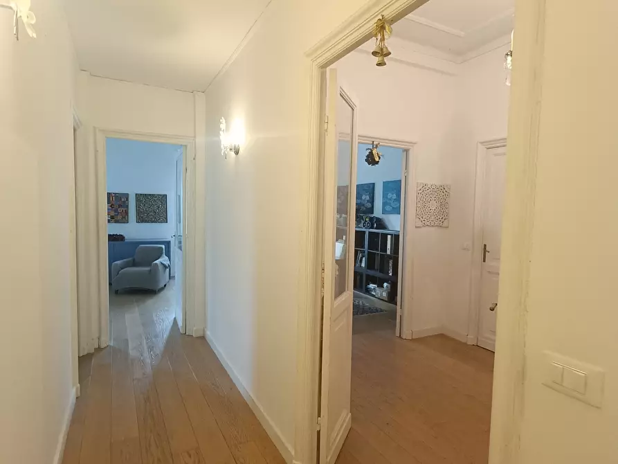 Immagine 70 di Appartamento in vendita  in Via Nizza 8 a Genova
