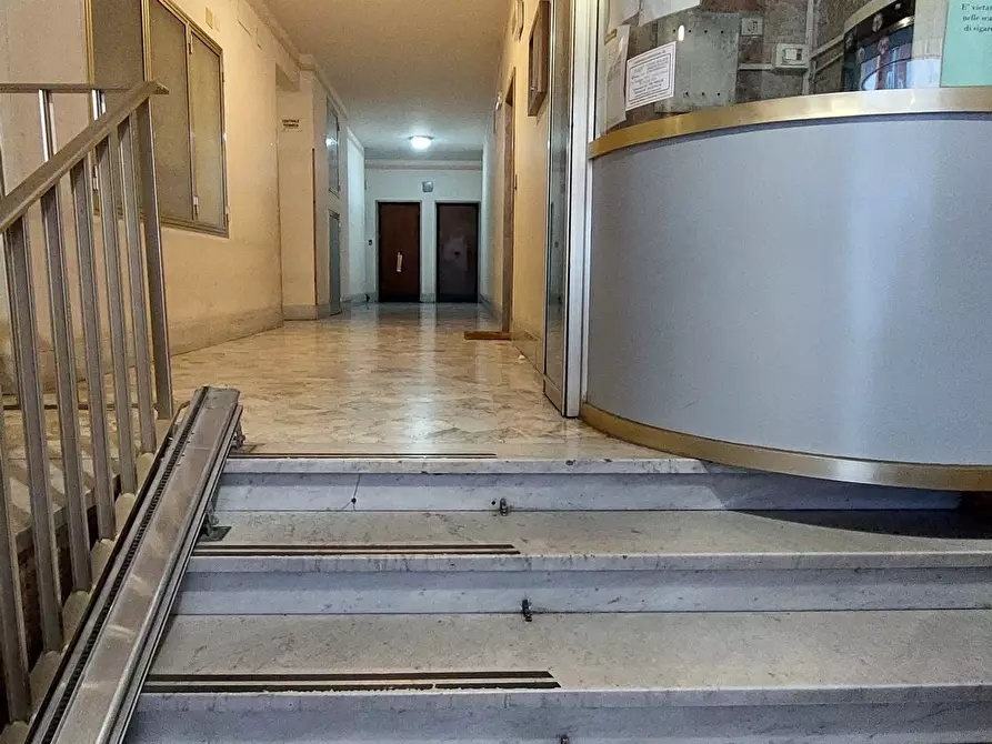 Immagine 30 di Trilocale in vendita  in Via Leonardo Montaldo 24 a Genova