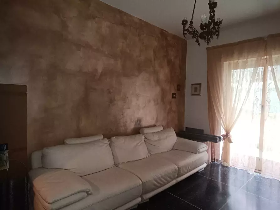 Immagine 2 di Trilocale in vendita  in Via Venezia 10 a Genova