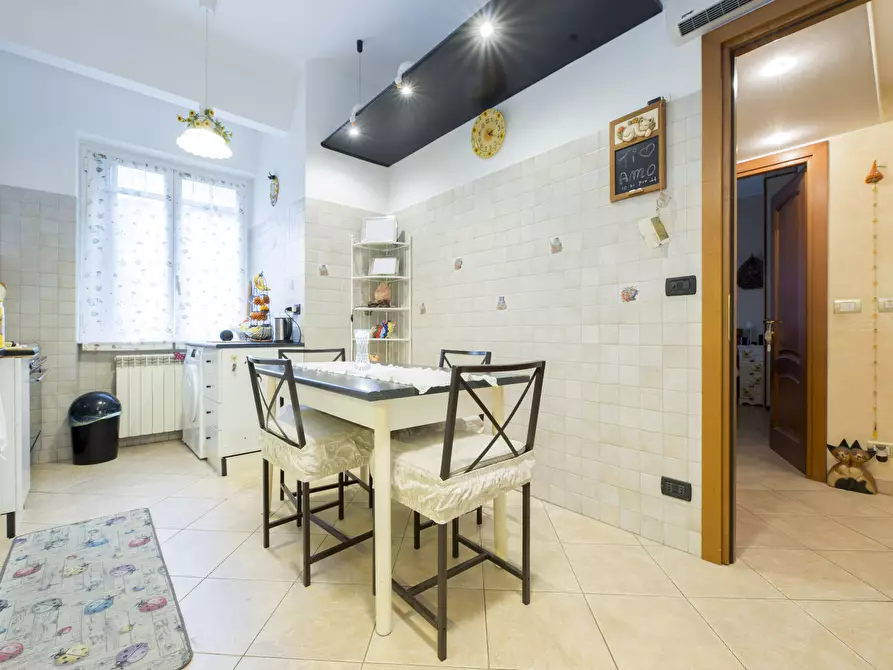 Immagine 25 di Appartamento in vendita  in Via Montenero a Genova