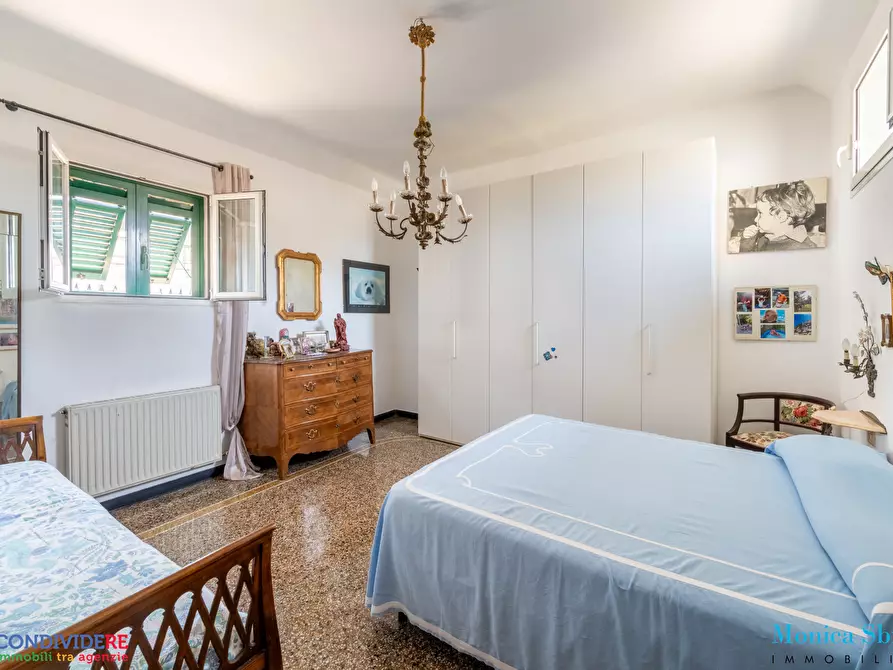 Immagine 16 di Attico in vendita  in Passo Stefano Sanguineti 11 a Genova