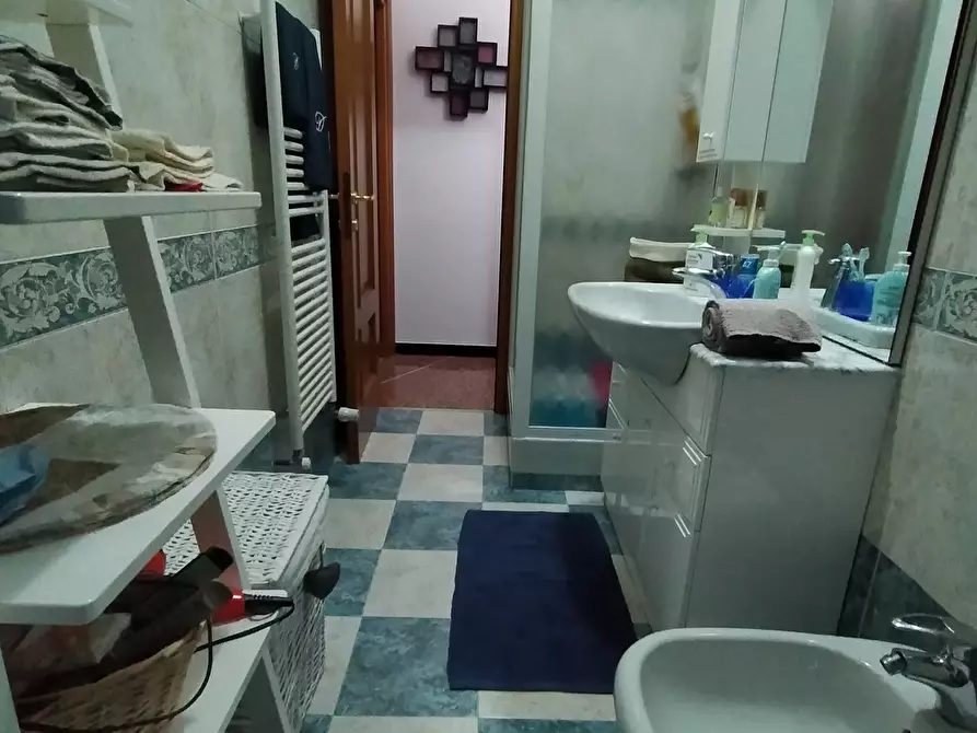 Immagine 49 di Bilocale in vendita  in Via delle Gavette a Genova