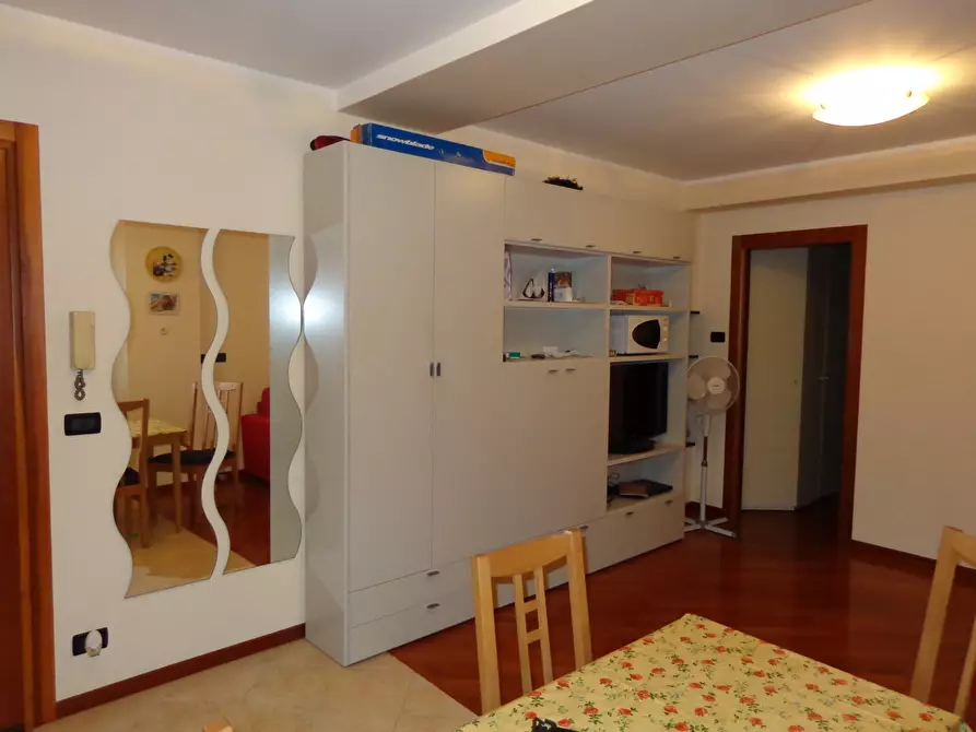 Immagine 3 di Appartamento in affitto  a Genova