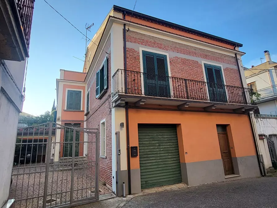 Immagine 1 di Casa indipendente in vendita  in Via Giotto 22 a Acri