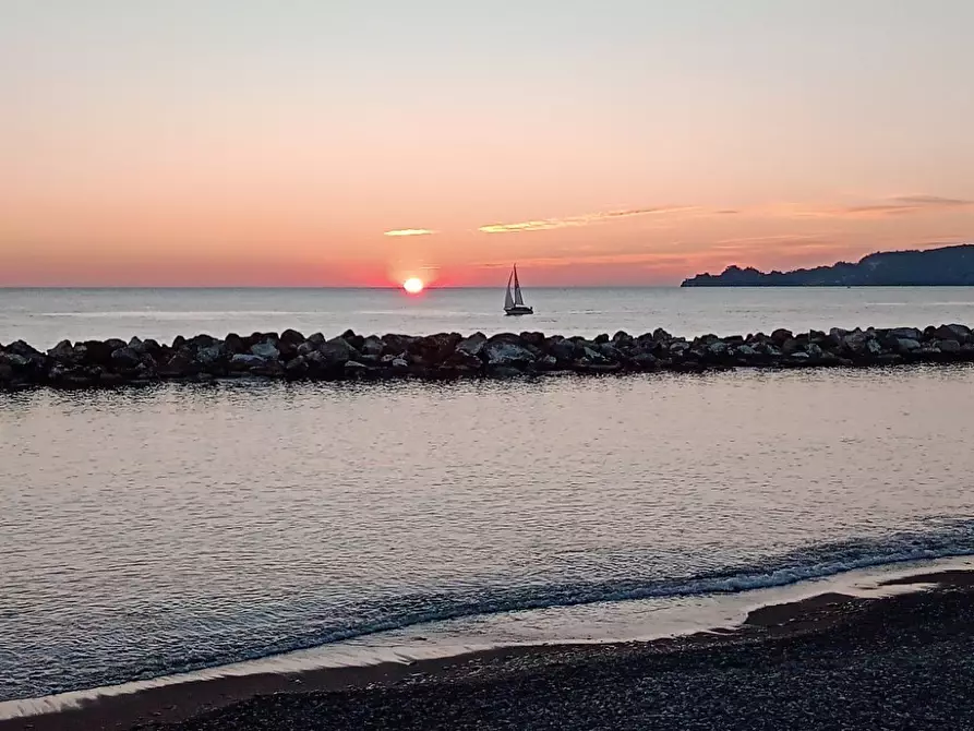 Immagine 20 di Appartamento in vendita  in Via Perissinotti 41 a Chiavari