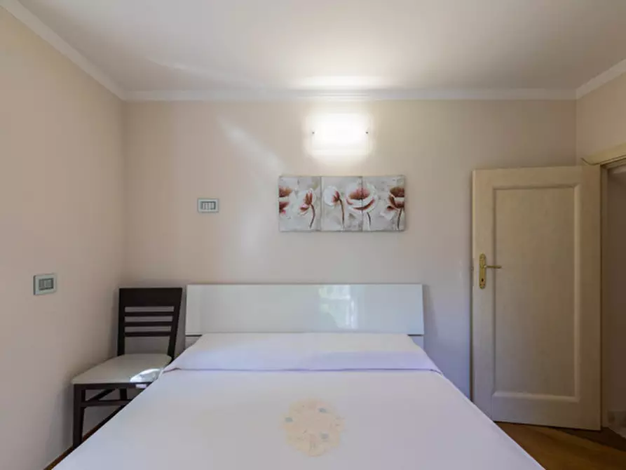 Immagine 3 di Trilocale in vendita  in Via Adelasia a Alassio