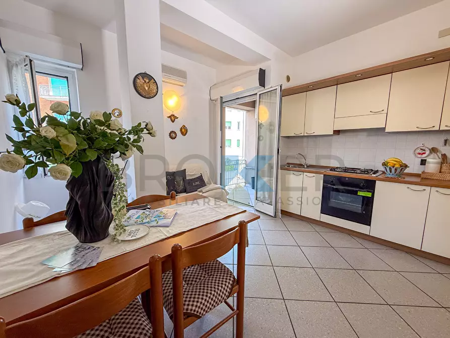 Immagine 7 di Bilocale in vendita  in Via Leonardo da Vinci 254 a Alassio