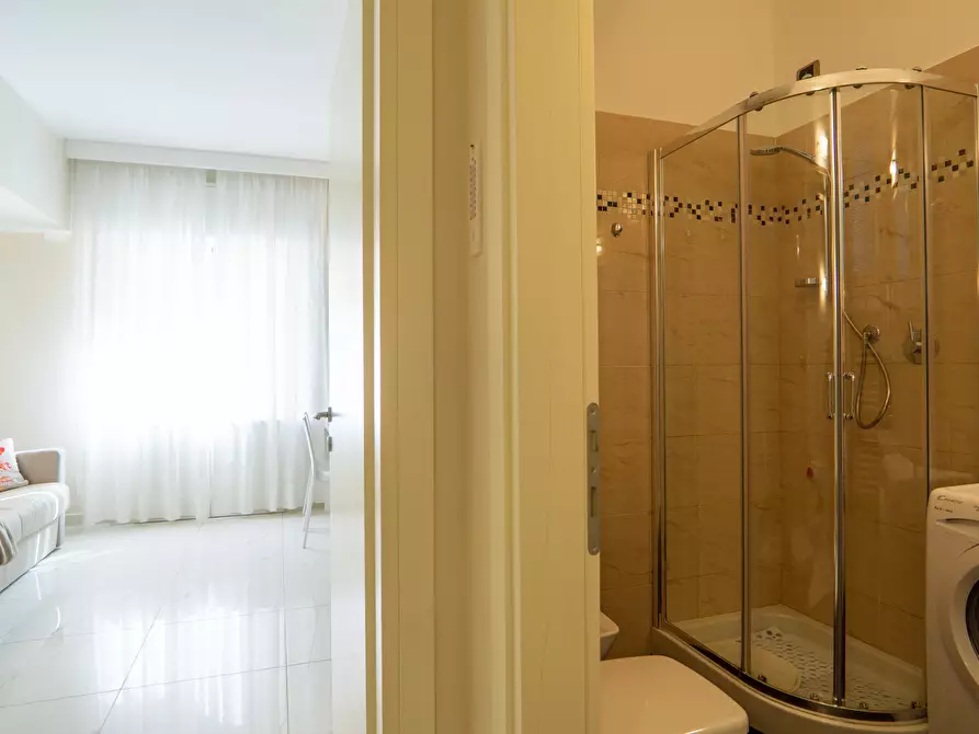 Immagine 12 di Bilocale in affitto  in Via Roma 48 a Alassio