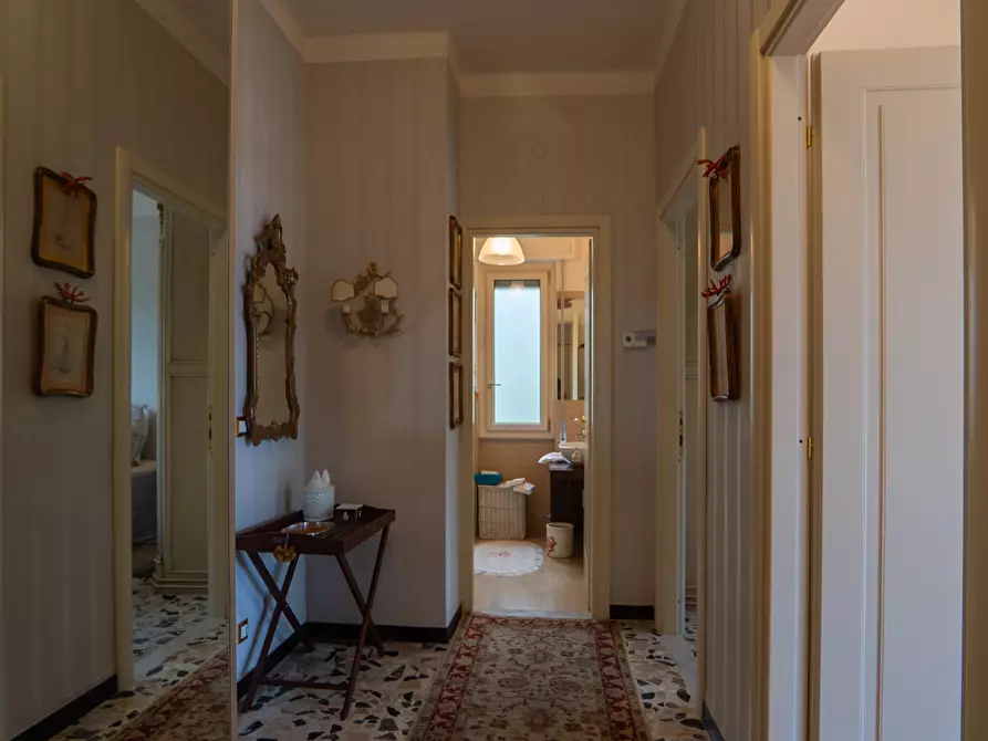 Immagine 13 di Trilocale in vendita  in Via tetti rossi a Alassio