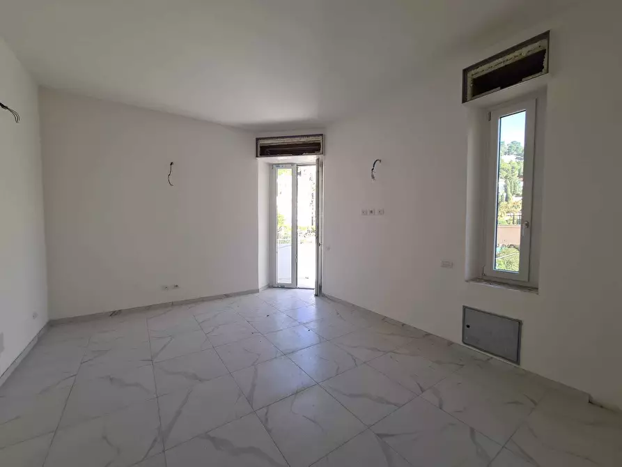 Immagine 28 di Trilocale in vendita  in Viale Hanbury a Alassio