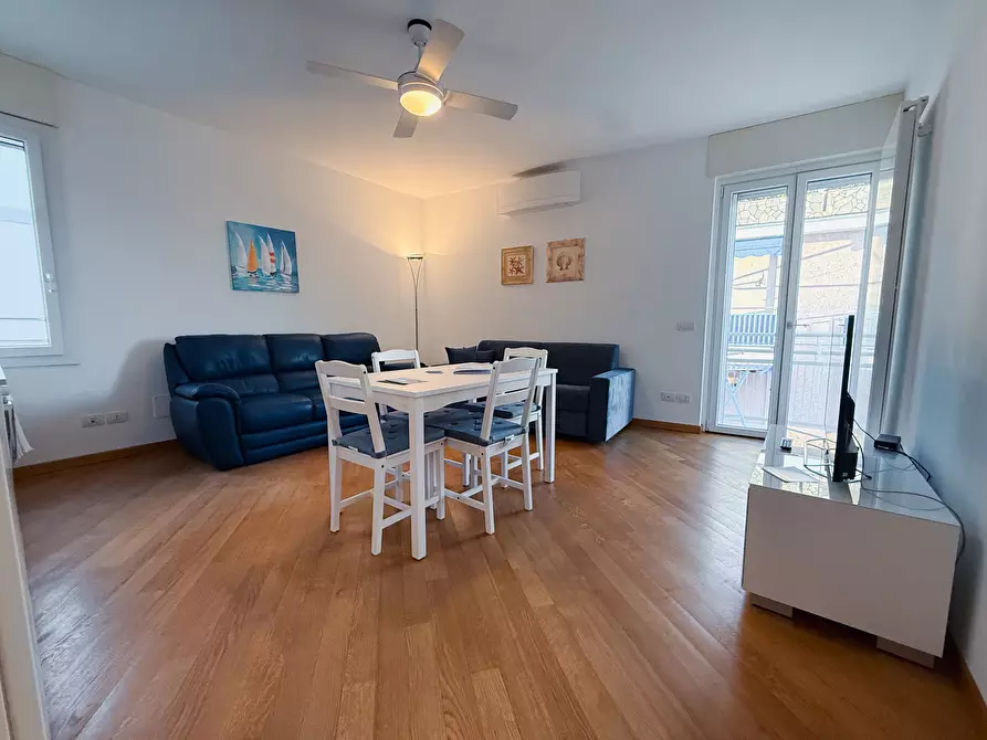 Immagine 18 di Bilocale in affitto  in Via Roma 40 a Alassio