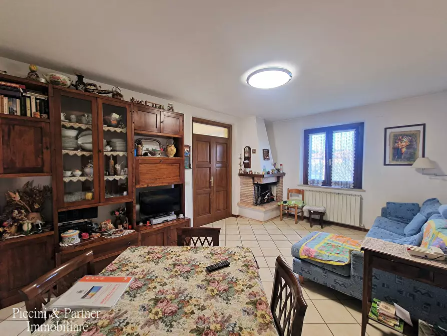 Immagine 53 di Porzione di casa in vendita  in Via Fioretti a Castiglione Del Lago