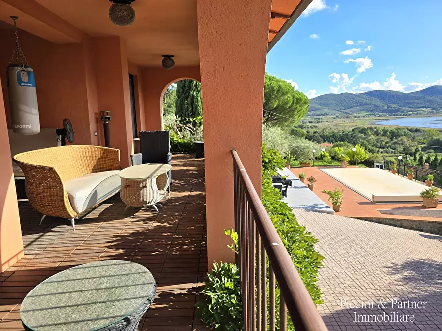 Immagine 40 di Villa in vendita  in Via dei Romani a Magione