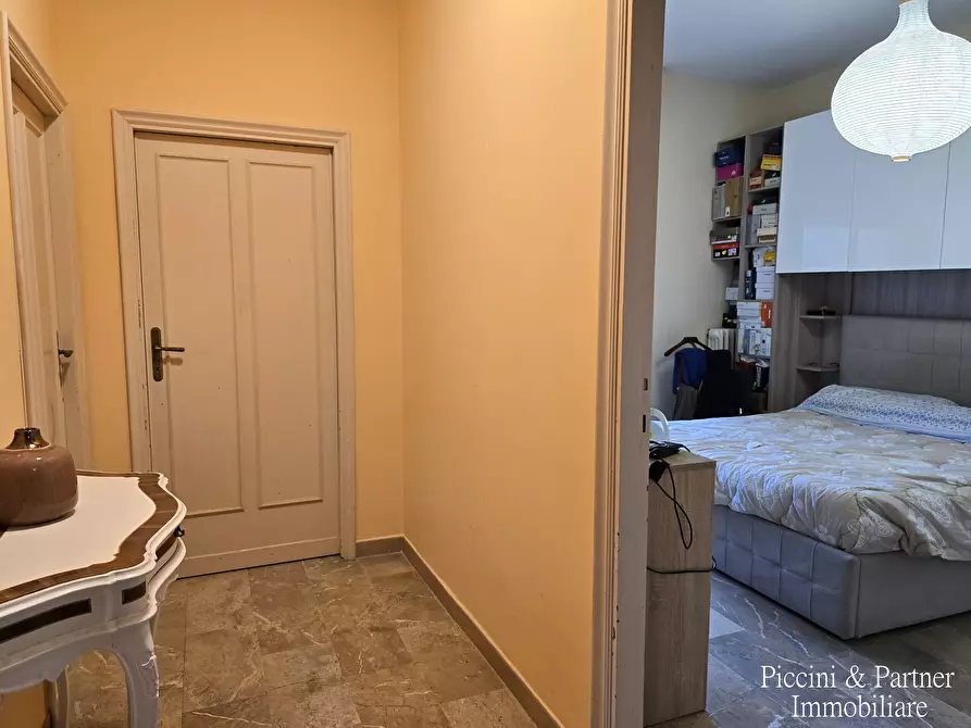 Immagine 29 di Pentalocale in vendita  in Via Frà Bevignate 14 a Perugia